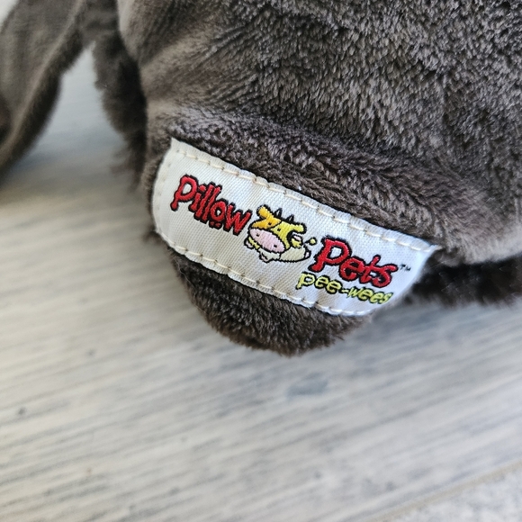 Pillow Pet Pee-Wees Brown Moose Plush Toy Stuffed Animal Hook & Loop Closure EUC - Picture 9 of 10